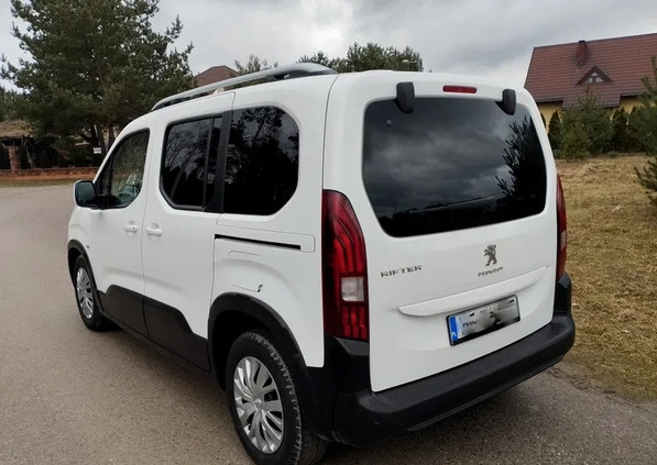 Peugeot Rifter cena 33999 przebieg: 245000, rok produkcji 2018 z Wolin małe 254